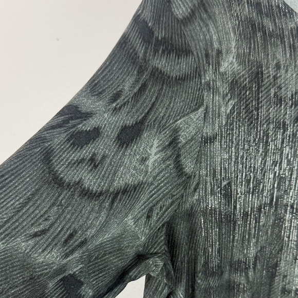Olsen Europe Elegant Gray Patterned Shimmer Detail Long Sleeve Large Blouse - Picture 4 of 10
